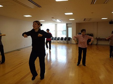 輝きつづける女性のためのボディケアトレーニングイメージ